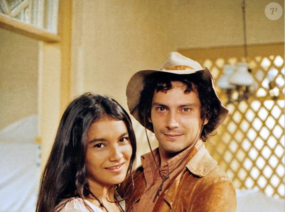 No início de sua carreira na TV,Dira Paes ao lado de Ilya São Paulo, que interpretou o seu par romântico Jerônimo, em 1995