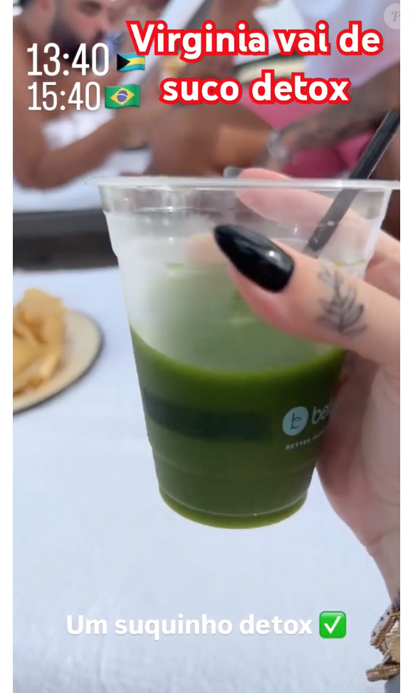 Para manter seu corpo definido e desintoxicado, Virgínia Fonseca costuma tomar suco verde até mesmo em suas viagens