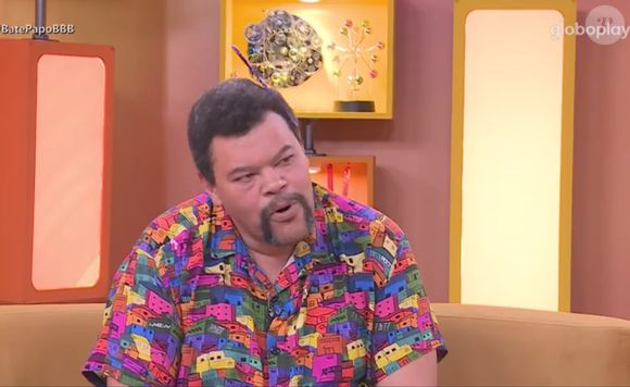 Ceci Ribeiro disse que teme pelo emprego e por isso não se alongou na questão envolvendo atitude de Babu Santana no 'Bate-papo BBB'