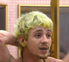 “Esse cabelo precisa ser comentado”: web reage à transformação capilar no reality do namorado da cantora Marina Sena, Juliano Floss