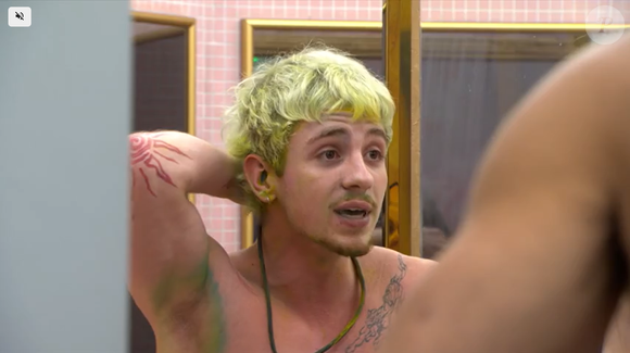 “Esse cabelo precisa ser comentado”: web reage à transformação capilar no reality do namorado da cantora Marina Sena, Juliano Floss