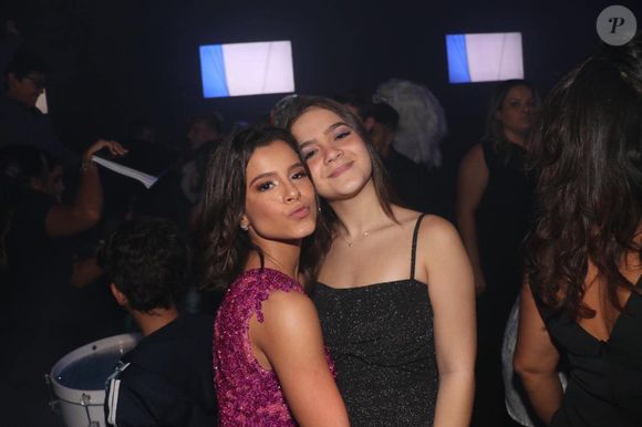 Mel Maia e Gabriella Saraivah em 2015