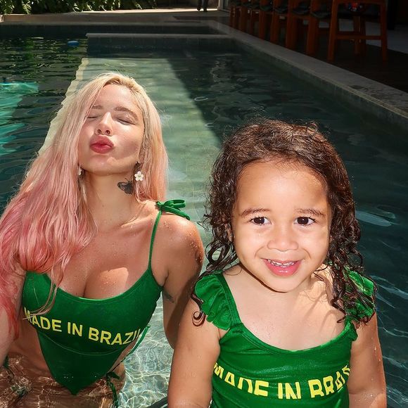 A influenciadora Karoline Lima fez um desabafo nesta semana sobre uma experiência negativa envolvendo a produção da festa de três anos de sua filha, Cecília