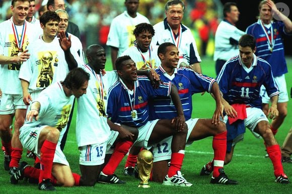 Campeão do mundo pela França, Thierry Henry decidiu transformar sua experiência no esporte em um investimento estratégico no futebol europeu