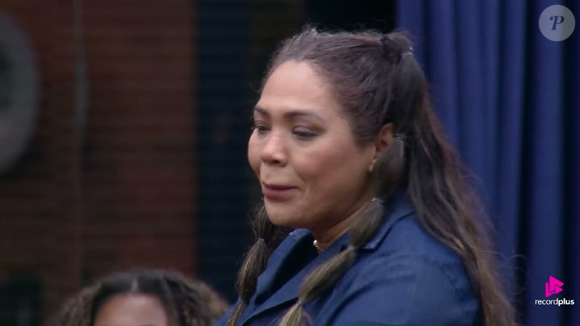 Mãe de Lexa, Darlin Ferratry, pode sair de 'A Fazenda 18', de acordo com empate técnico na enquete UOL desta quinta-feira (29)