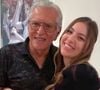 Bruna Furlan, neta de Carlos Alberto de Nóbrega, é diagnosticada com câncer de mama aos 24 anos