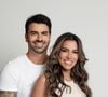 Adriana Sant’Anna e Rodrigão, ex-participantes do BBB 11, estão envolvidos em uma disputa judicial que inclui o bloqueio de R$ 367,7 mil em contas bancárias da influenciadora