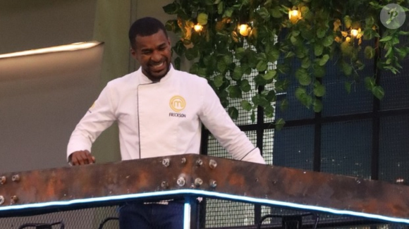 Poucos sabem, mas o ex-zagueiro Frickson Erazo, com trajetória na Copa do Mundo e no futebol brasileiro, é o novo campeão do MasterChef Celebrity no Equador