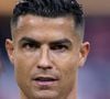 Aos 41 anos, Cristiano Ronaldo radicalizou o visual e surgiu ruivo em nova foto publicada nas redes sociais após oficializar o casamento com Georgina Rodríguez