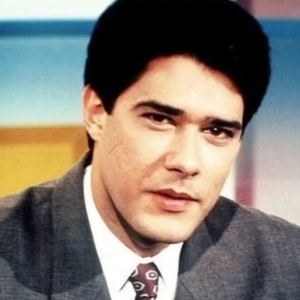 William Bonner se despede do 'JN' após 29 anos, mas se tornou um dos maiores galãs da TV brasileira diante dos olhos do público
