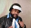 Victor Willis eternizou sua imagem como o policial do grupo Village People, e ajudou a escrever alguns dos seus maiores sucessos