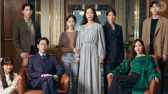 'As Três Irmãs': três irmãs pobres entram em uma conspiração envolvendo 70 bilhões de won e a elite mais poderosa do país, e precisam enfrentar corrupção e segredos para sobreviver