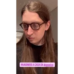 Felca já invadiu a casa de Gkay com Maurício Meirelles