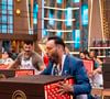 A tradicional caixa misteriosa abriu o terceiro episódio do MasterChef Brasil 2026 com uma homenagem ao Dia dos Namorados