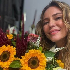 Paolla Oliveira também mostrou uma surpresa que ganhou nos bastidores de 'Vale Tudo'