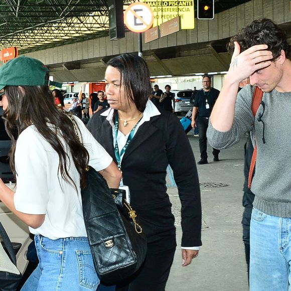 Bruna Marquezine e Shawn Mendes foram embora no mesmo carro, segundo paparazzo