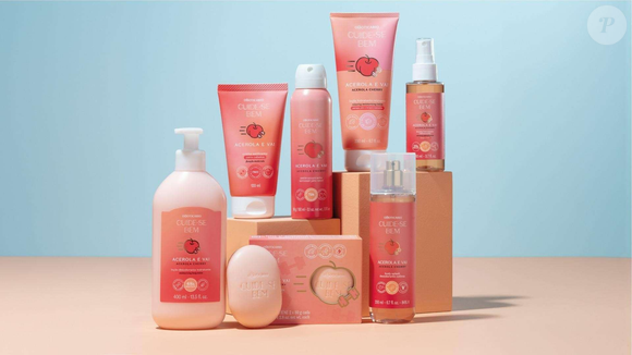 A linha Cuide-se Bem Acerola e Vai, do Boticário, reúne produtos para o pré e o pós-treino, com opções de perfumação, hidratação, controle do mau odor e cuidados com os cabelos. Inspirada na refrescância da acerola, a coleção inclui body splash, loções hidratantes, desodorante antitranspirante, creme estilizante, sabonete em barra e uma bruma para corpo e rosto que promete reduzir a temperatura da pele em até 2 °C