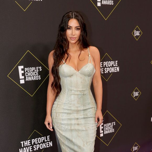 2019: mais linda do que nunca, essa foto de Kim Kardashian poderia ser emoldurada por tanta beleza
