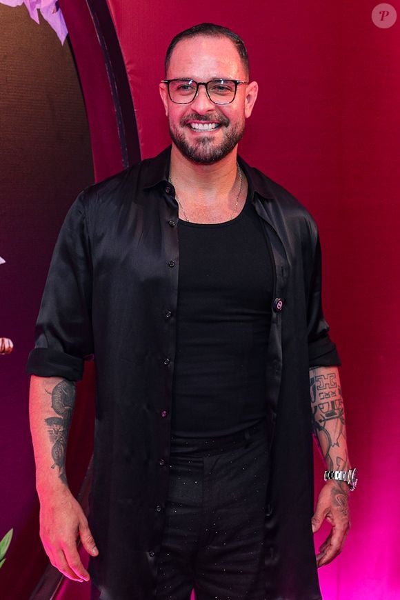 Diogo Nogueira comentou o post de Paolla Oliveira e homenageou a ex pelos 20 anos de carreira