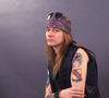 Axl Rose é o vocalista da banda desde o surgimento e o nome mais marcante do Guns