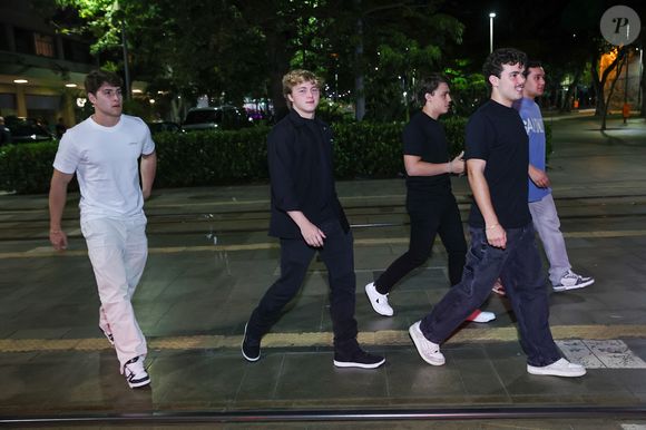 O casal assumiu o namoro publicamente durante o Carnaval de 2024 e colocou um ponto final na relação em maio de 2025, após cerca de um ano juntos.