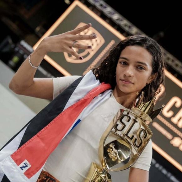 Rayssa Leal venceu, no último domingo (07), a final do SLS Super Crown, um dos principais campeonatos de skate na modalidade street do mundo