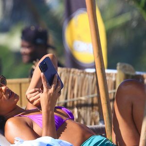 Bella Campos durante gravação de ‘Vale Tudo’ no dia 30 de abril de 2025