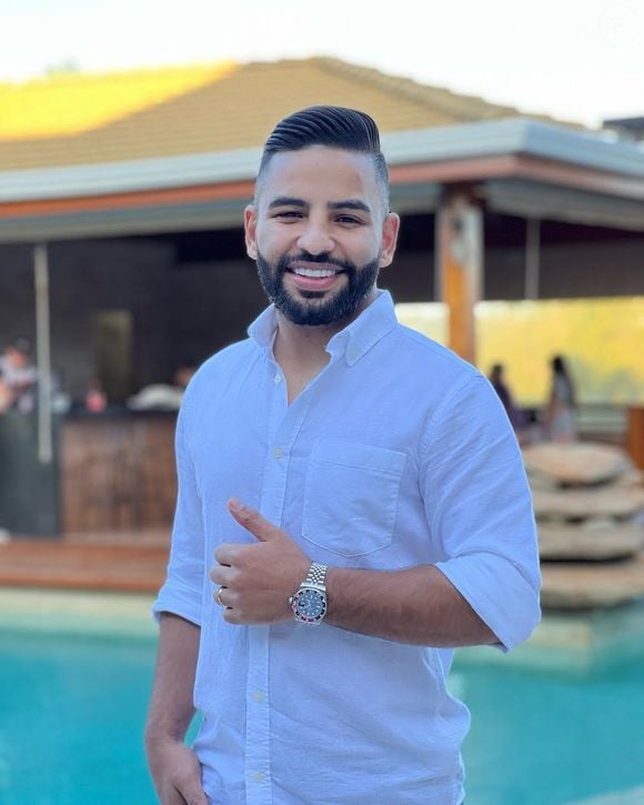 Influencer Filippe Ribeiro está preso após operação da polícia e é acusado de ligação com grupo criminoso
