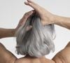 Oito exercícios perfeitos para corrigir as costas curvadas a partir dos 50 anos e que podem ser feitos em casa