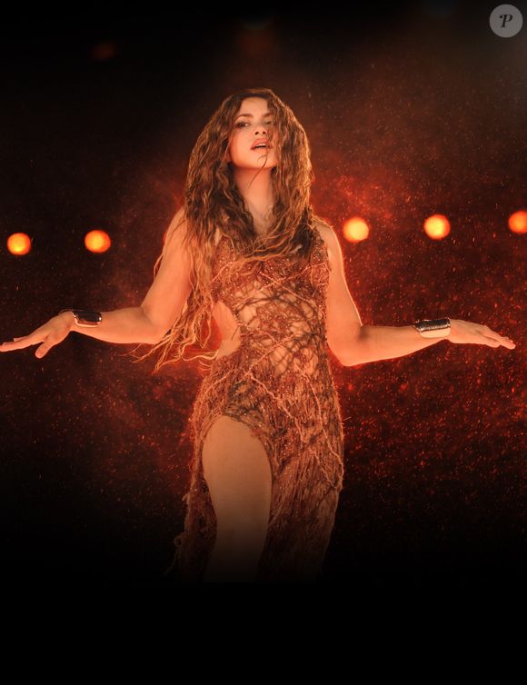 Show de Shakira em Copacabana contará com 16 torres com som e vídeo, com telão de LED de 45 m², para facilitar a vista das milhões de pessoas esperadas na praia