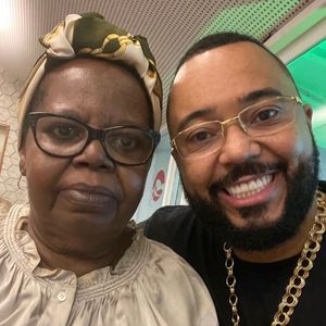 Aos 52 anos, Dudu Nobre lamentou a morte da mãe, Anita Salles Nobre, aos 78 anos, e agradeceu as mensagens de carinho recebidas após a perda