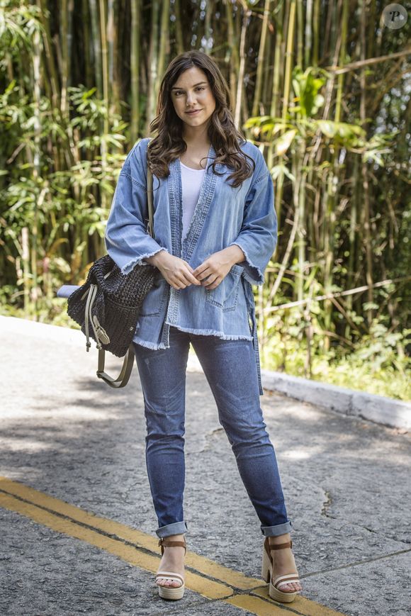 Alice Wegmann fez a novela 'A Lei do Amor', no papel de Marina