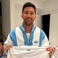 Poucos sabiam disso: família de Messi mudou nome e história ao passar pelo porto de Santos