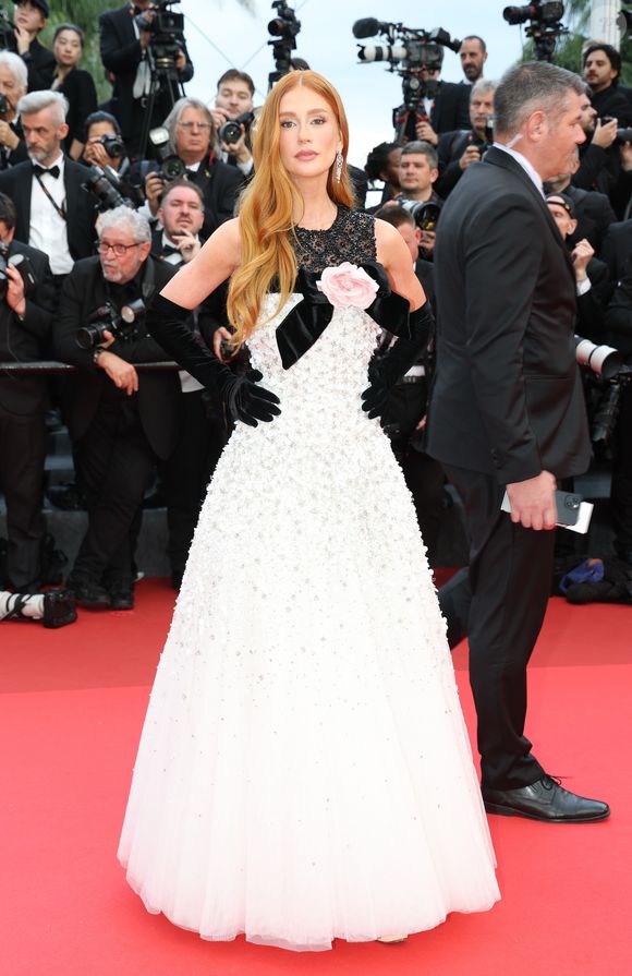 Marina Ruy Barbosa compareceu à premiere de 'Eddington', filme do diretor Ari Aster, nesta sexta-feira (16).