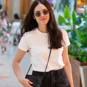 Isabelle Drummond se voltou para o cinema, exercendo funções como diretora