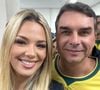 Apoiadora de Flávio Bolsonaro, Fernanda Louback é mãe de uma adolescente de 16 anos com transtorno do espectro autista (TEA) e tem como plano de governo a defesa de pessoas autistas