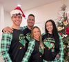 Carla Perez mora com o marido Xanddy e os filhos Camilly Victória e Victor Alexandre nos EUA