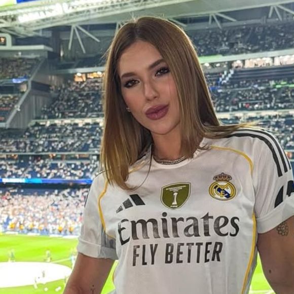 Virgínia prestigia jogo de Vini Jr. em Madrid e ganha 'presente' quase imperceptível do jogador: 'Com carinho'