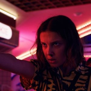 Millie Bobby Brown evoluiu muito desde então e voltou bem diferente na próxima temporada