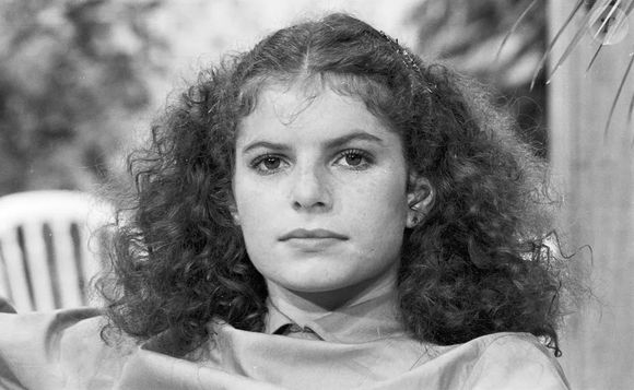 Odete Roitman da novela 'Vale Tudo', Debora Bloch lembrou a pior cantada que levou: 'Posso contar as suas sardas?'