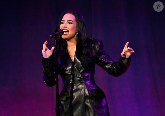 Demi Lovato se apresenta no Palco Mundo do Rock in Rio 2026 neste sábado, dia 12 de setembro de 2026
