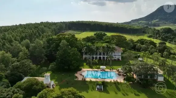 Fazenda de Ana Maria Braga fica localizada na cidade de Bofete, localizada a cerca de 195 quilômetros da capital paulista