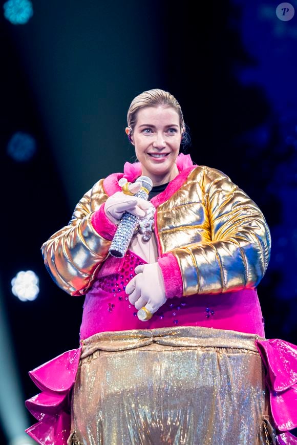 Luiza Possi esteve na quarta temporada do 'The Masked Singer', da Globo, onde foi a MC Porquinha: fantasia pesava de 30kg a 35kg, segundo a cantora