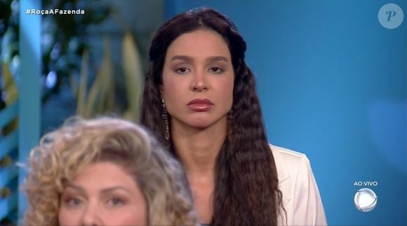 Kerline tinha os traços do maxilar mais marcados em 'A Fazenda' do que no 'BBB 21'