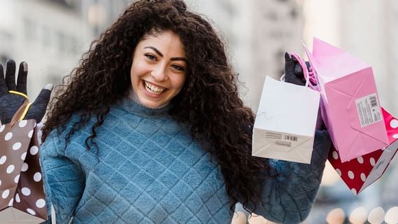 Fazer compras sem gastar um centavo: na Coreia do Sul, os 'sites da dopamina' estão na moda; isto dá razão ao filósofo Zygmunt Bauman: não sabemos como ser felizes