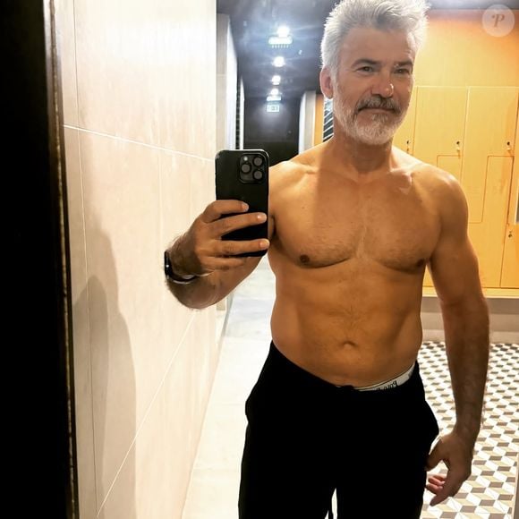 Afastado das novelas desde 2016, Leonardo Vieira está hoje com 56 anos e ainda continua um galã