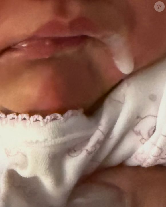 Brunna Gonçalves mostrou boquinha de Zuri, primeira filha dela com Ludmilla, nesta quarta-feira (21)