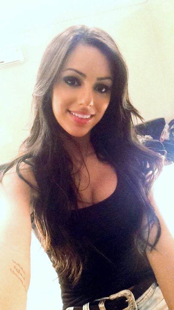 Bruna Biancardi em 2014, antes da fama e da rinoplastia