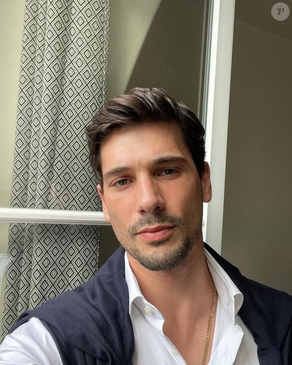 O ator Deniz Can Aktas interpreta "Halil İbrahim" na novela turca "O Indomável"