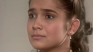 Reconhece? Há 36 anos, essa jornalista que despontava como atriz participou de minissérie da Globo sobre Proclamação da República